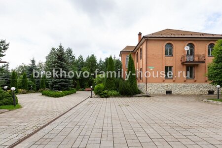 brekhovo-family-house-26